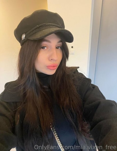 Photo nue de fuite OnlyFans de Miavixenfree