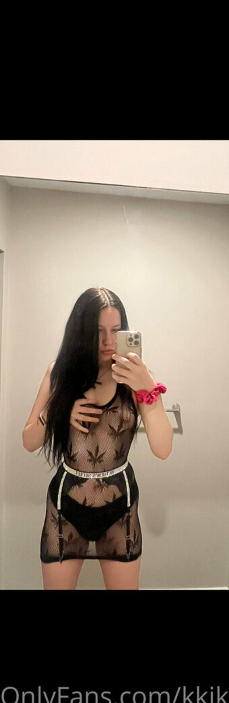 Photo nue de fuite OnlyFans de Kkikikash