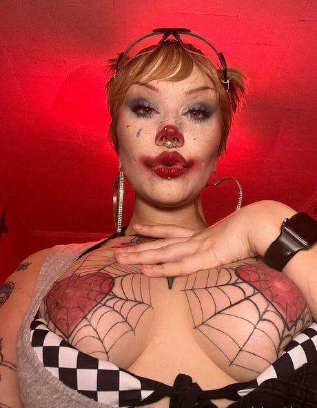 Photo nue de fuite OnlyFans de Danni Kancho
