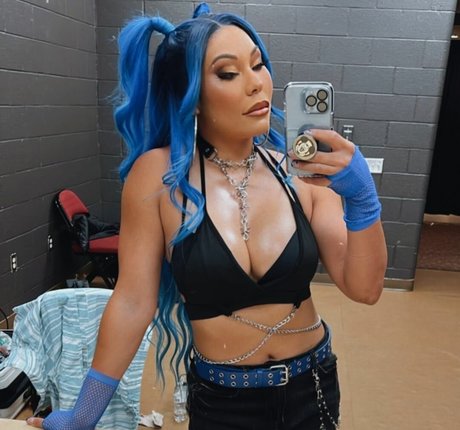 Mia Yim