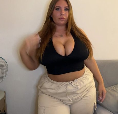 Photo nue de fuite OnlyFans de Ellierobsxx