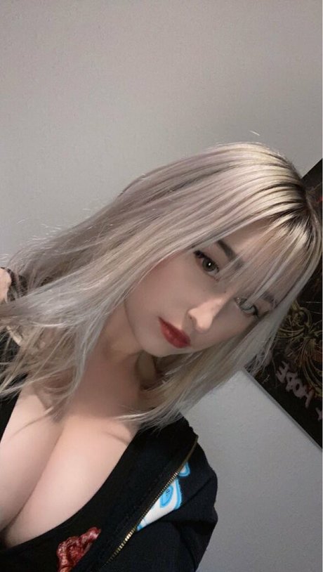 Photo nue de fuite OnlyFans de Allykitti