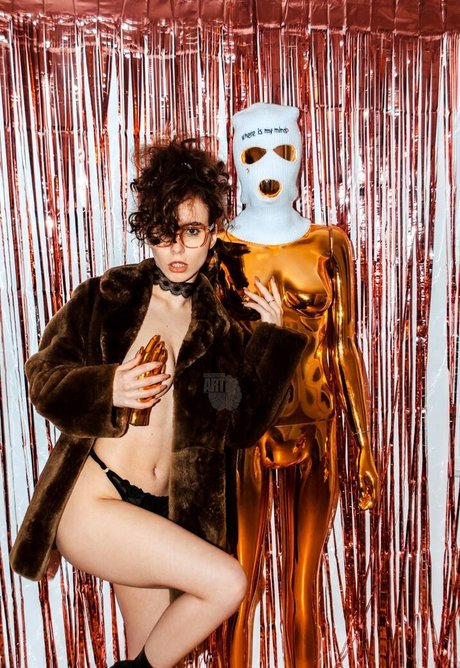Photo nue de fuite OnlyFans de Curlywiktoria