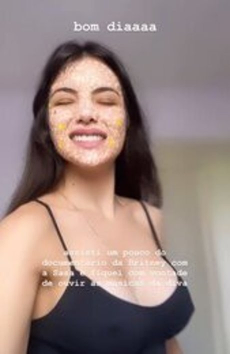 Photo nue de fuite OnlyFans de Vitoria Castro