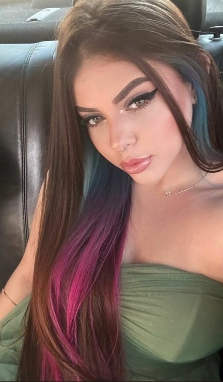 Photo nue de fuite OnlyFans de Ingrid Germanno