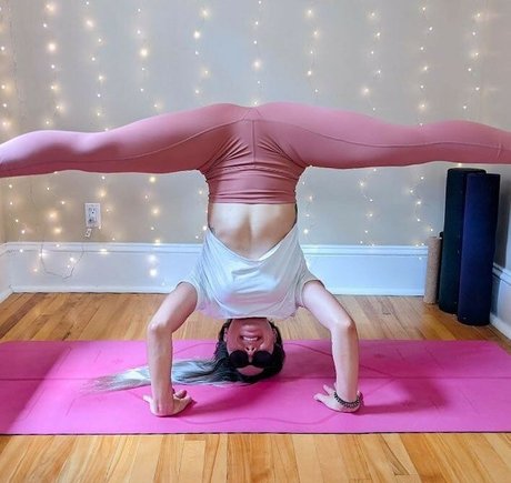 Hot Yoga Babe