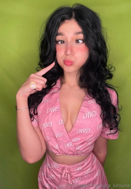 Photo nue de fuite OnlyFans de Lunakitsune