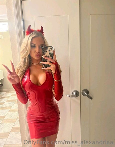 Photo nue de fuite OnlyFans de Missalexandriaa