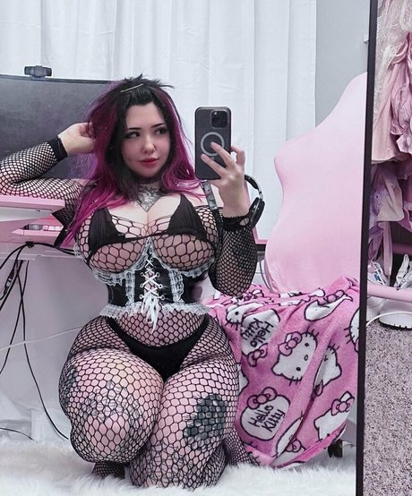 Venomousdolly