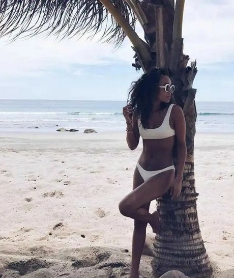 Photo nue de fuite OnlyFans de Ashley Madekwe