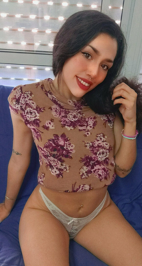 Photo nue de fuite OnlyFans de Nessauwufreee