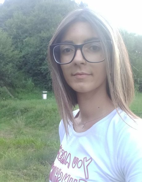 Photo nue de fuite OnlyFans de Raluca