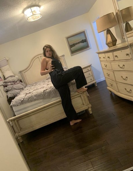 Photo nue de fuite OnlyFans de Erica Lindbeck