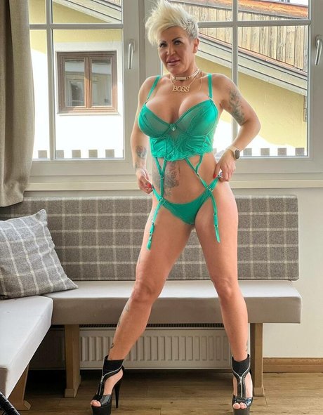 Photo nue de fuite OnlyFans de Ginger Costello