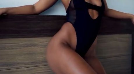 Lauren Racine Wood