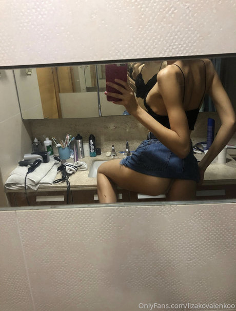 Photo nue de fuite OnlyFans de Liza Kovalenko