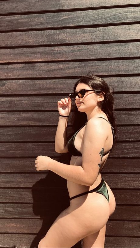 Photo nue de fuite OnlyFans de Veronica Marcelino