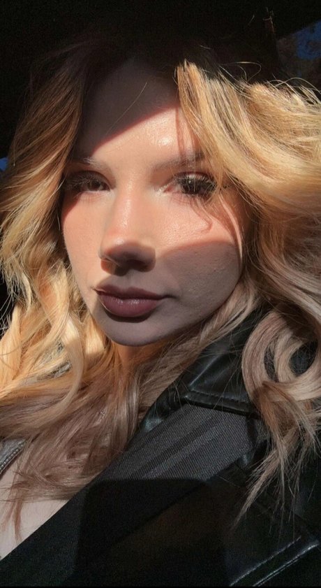 Bailey Rose