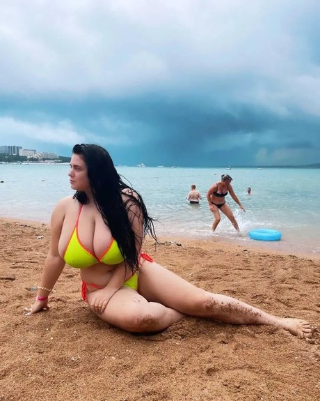 Photo nue de fuite OnlyFans de Elena Savchenko