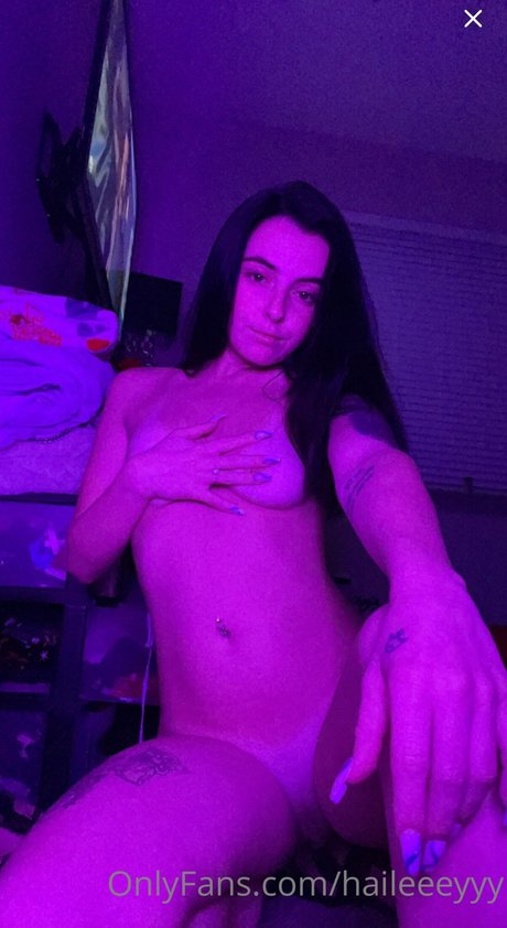 Photo nue de fuite OnlyFans de Megan Hailey