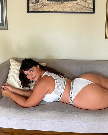 Photo nue de fuite OnlyFans de Bellaagolden
