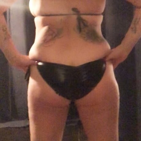Sandie Lee