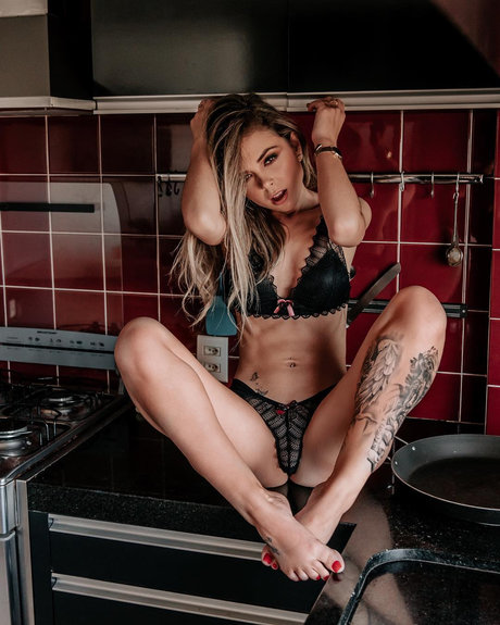 Photo nue de fuite OnlyFans de Vanessa Guti