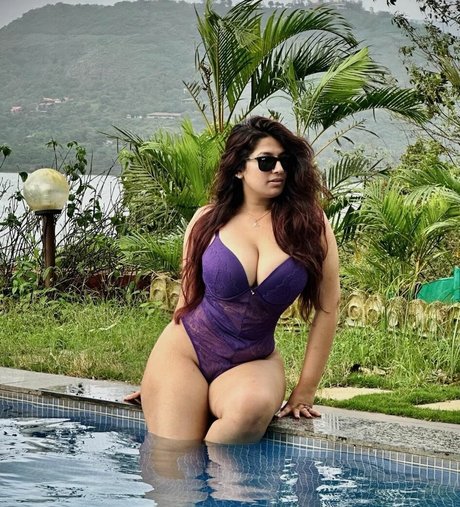 Photo nue de fuite OnlyFans de Rasha Kirmani