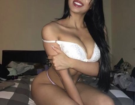 Photo nue de fuite OnlyFans de Lola London
