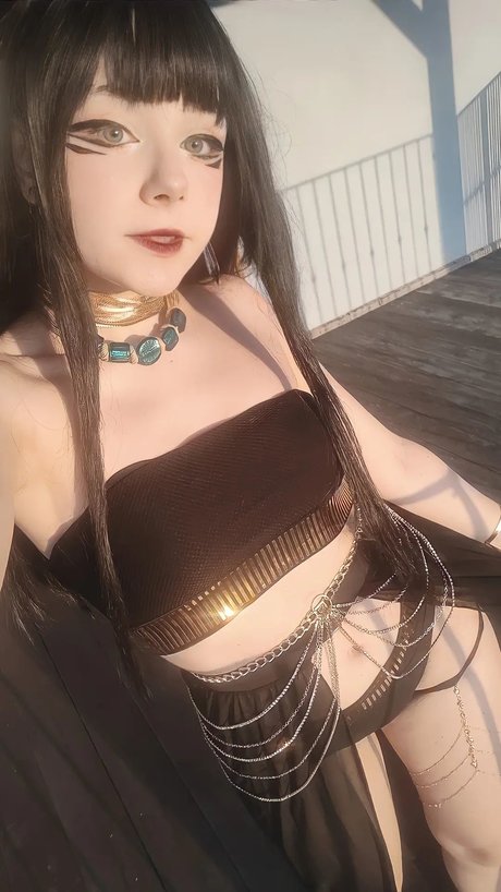 Photo nue de fuite OnlyFans de Little Giuli