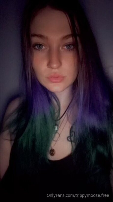 Photo nue de fuite OnlyFans de Trippymoose Free