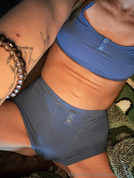 Photo nue de fuite OnlyFans de Kinsey101 1