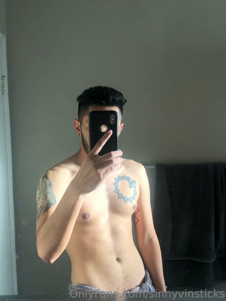 Photo nue de fuite OnlyFans de Sinnyvince