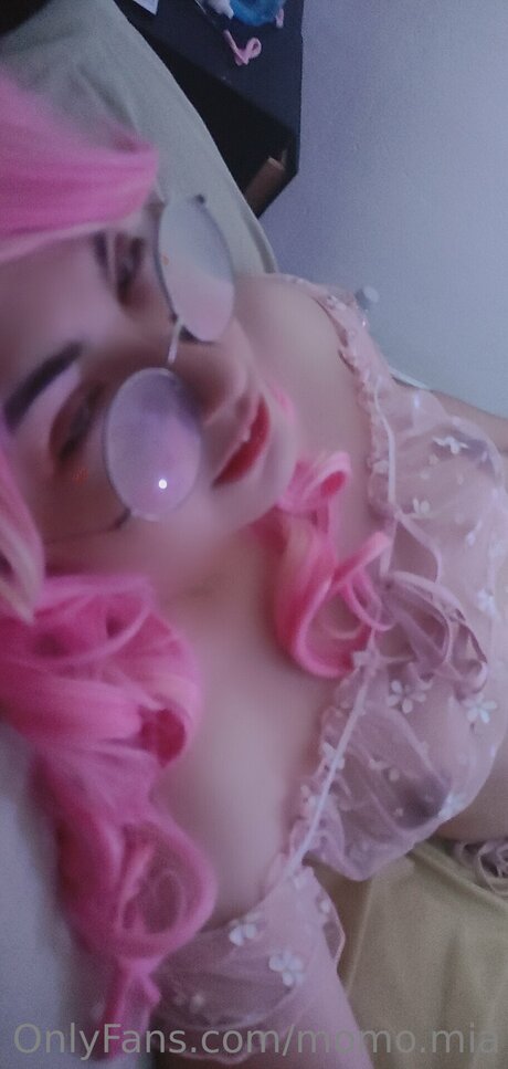 Photo nue de fuite OnlyFans de Momo Moonmoon