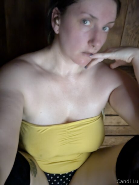 Candice C9m3ra