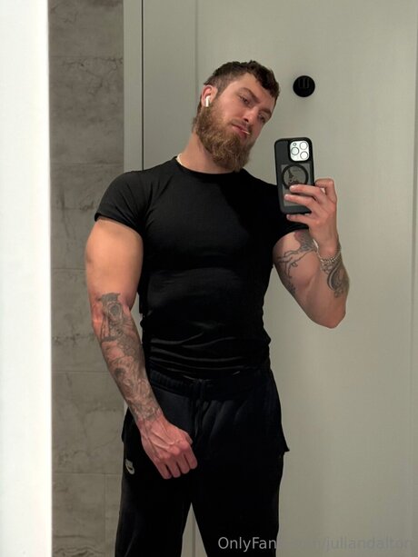 Photo nue de fuite OnlyFans de Juliandalton