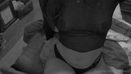 Photo nue de fuite OnlyFans de Asarabella25