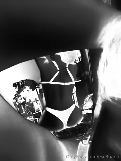 Photo nue de fuite OnlyFans de Esc3naria
