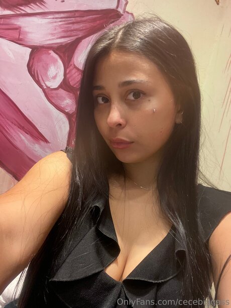 Photo nue de fuite OnlyFans de Cecebiggass