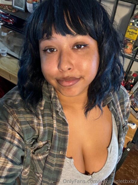 Photo nue de fuite OnlyFans de Ultravioletbxby