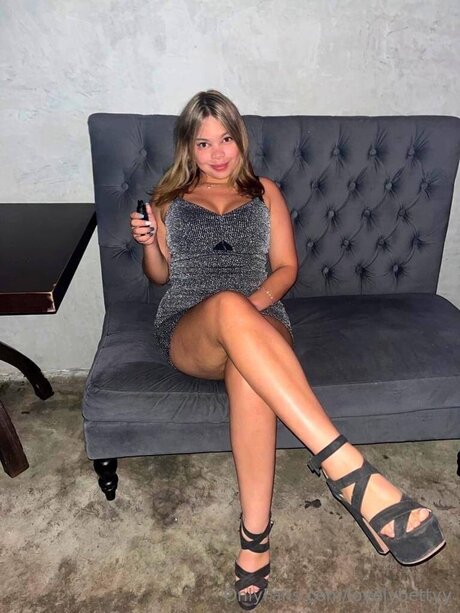 Lovelybettyy