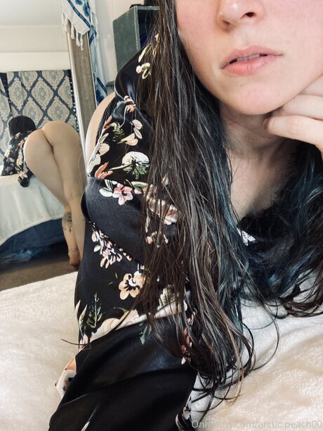Photo nue de fuite OnlyFans de Arctic Peach00