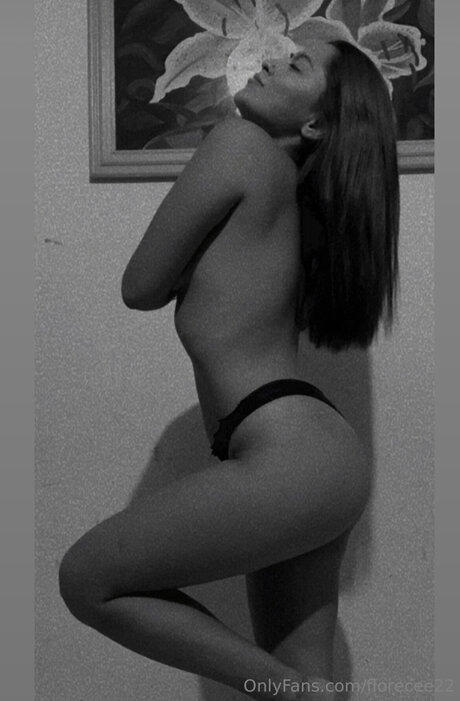 Photo nue de fuite OnlyFans de Florecee22