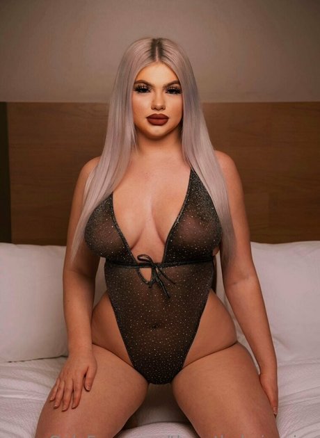 Throatbabyjessica