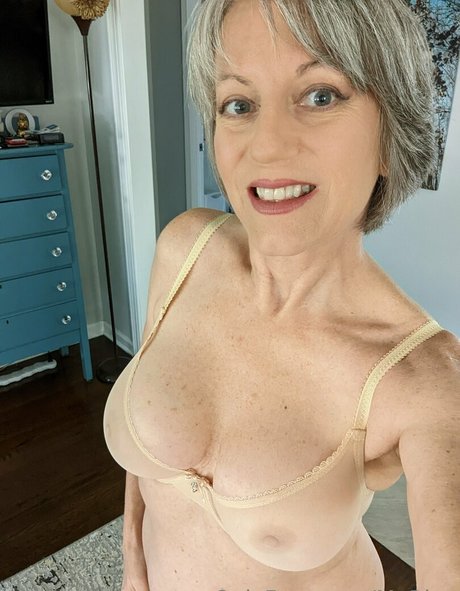 Photo nue de fuite OnlyFans de Morina
