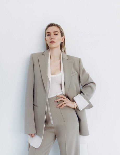Photo nue de fuite OnlyFans de Vanessa Kirby