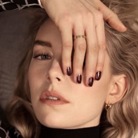 Photo nue de fuite OnlyFans de Vanessa Kirby
