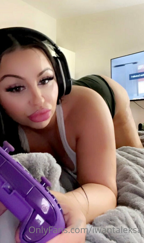 Photo nue de fuite OnlyFans de Iwantaleksa