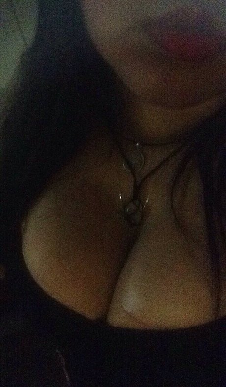 Photo nue de fuite OnlyFans de Thalia Brandao