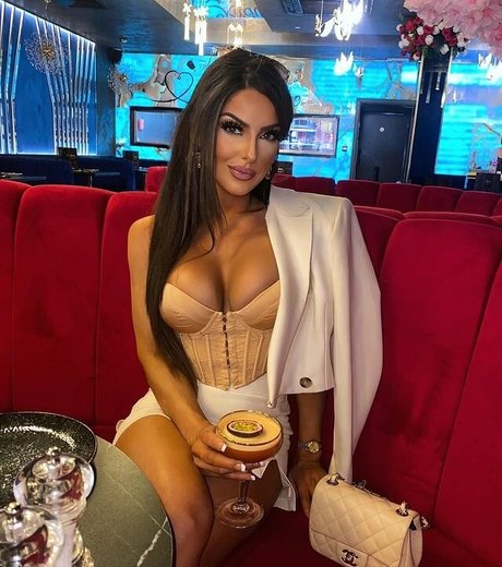 Kayleigh Rose Dematos